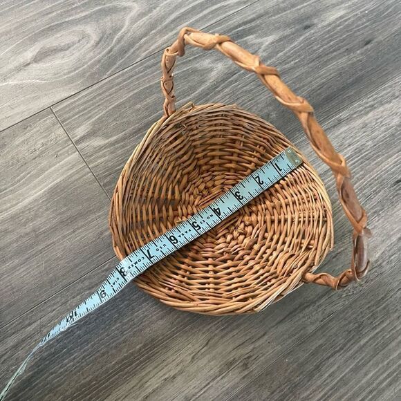 Small size wicker open basket - Picture 2 of 5